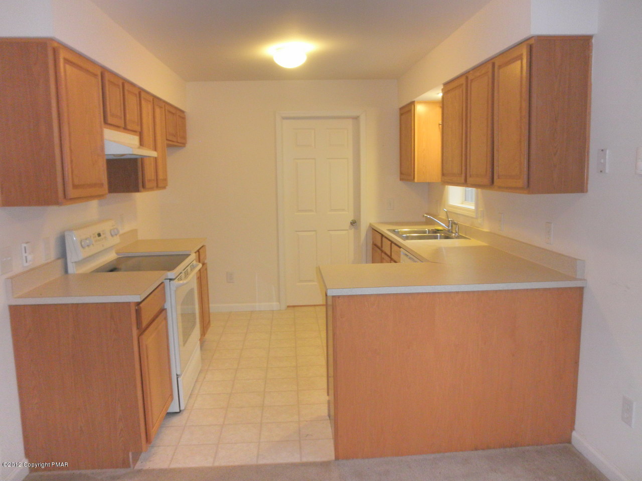 5928 Clover Road Long Pond, PA 18334 - Photo 8 of 29 Kitchen