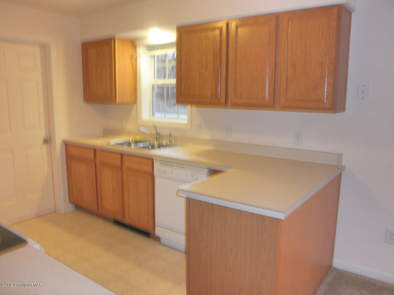 5928 Clover Road Long Pond, PA 18334 - Photo 9 of 29 Double bowl sink