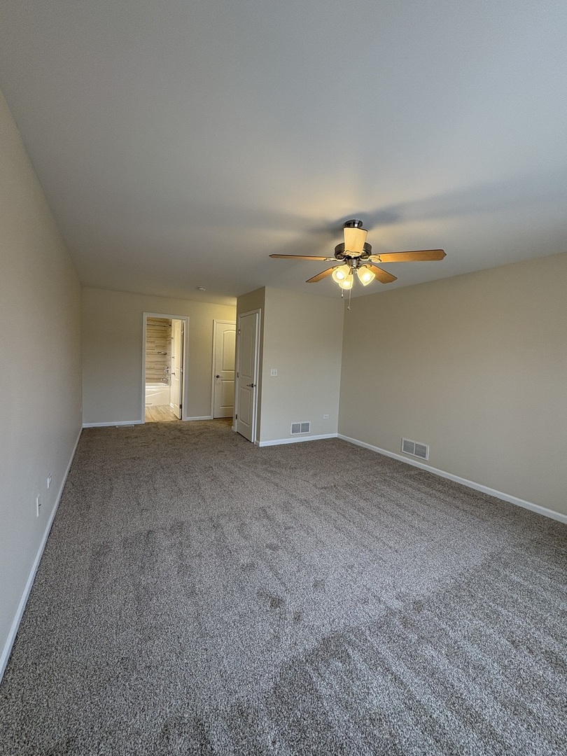 845 Hitt Street Ottawa, IL 61350 - Photo 9 of 22