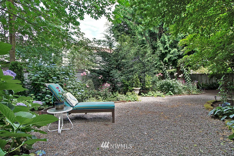 5112 Northeast 19th Street Renton, WA 98059 - Photo 19 of 25 Gallery Image 19