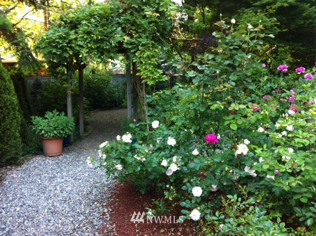 5112 Northeast 19th Street Renton, WA 98059 - Photo 25 of 25 Gallery Image 25