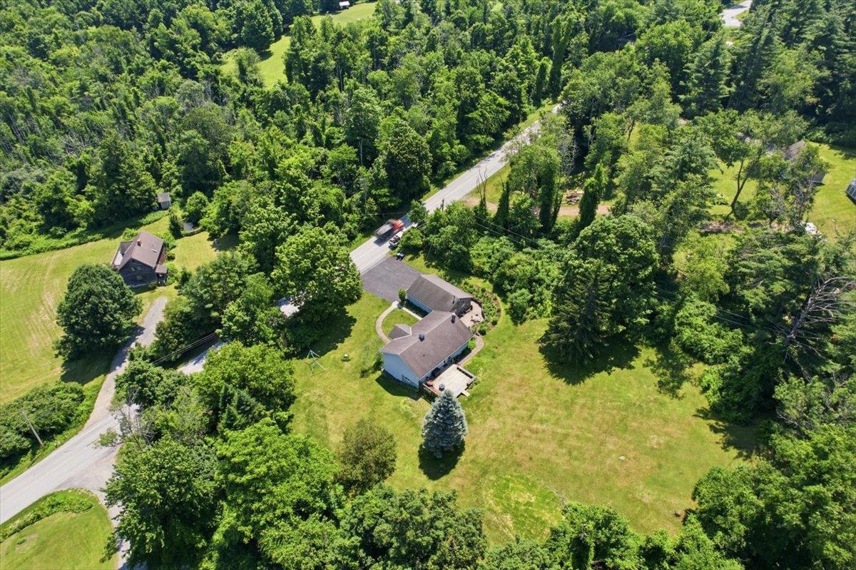 811 Middle Pownal Road Bennington, VT 05201 - Photo 37 of 37