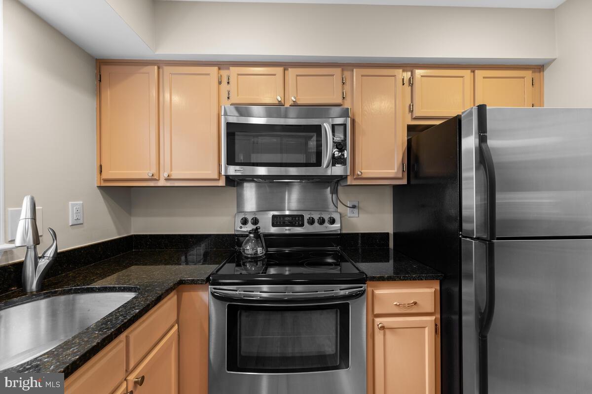 635 Concerto Lane Silver Spring, MD 20901 - Photo 17 of 50 ALL Newer Energy Efficient Appliances
