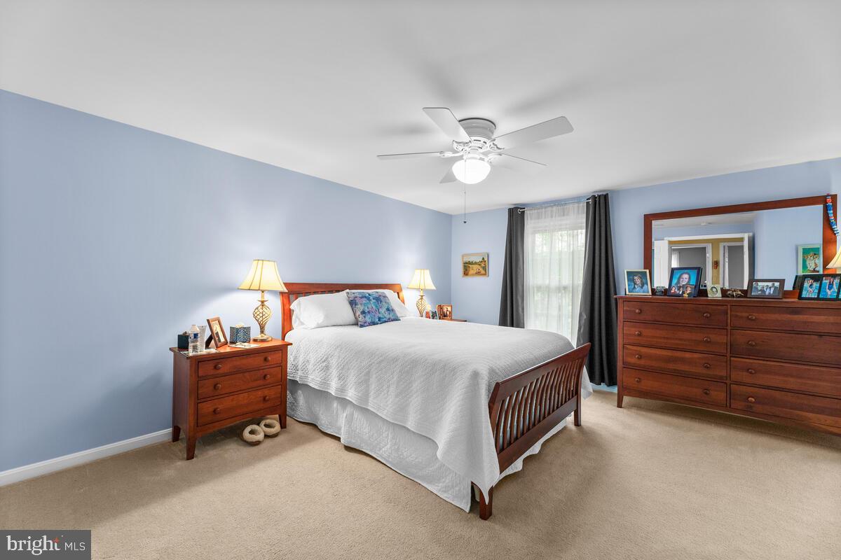 635 Concerto Lane Silver Spring, MD 20901 - Photo 19 of 50 Primary Suite