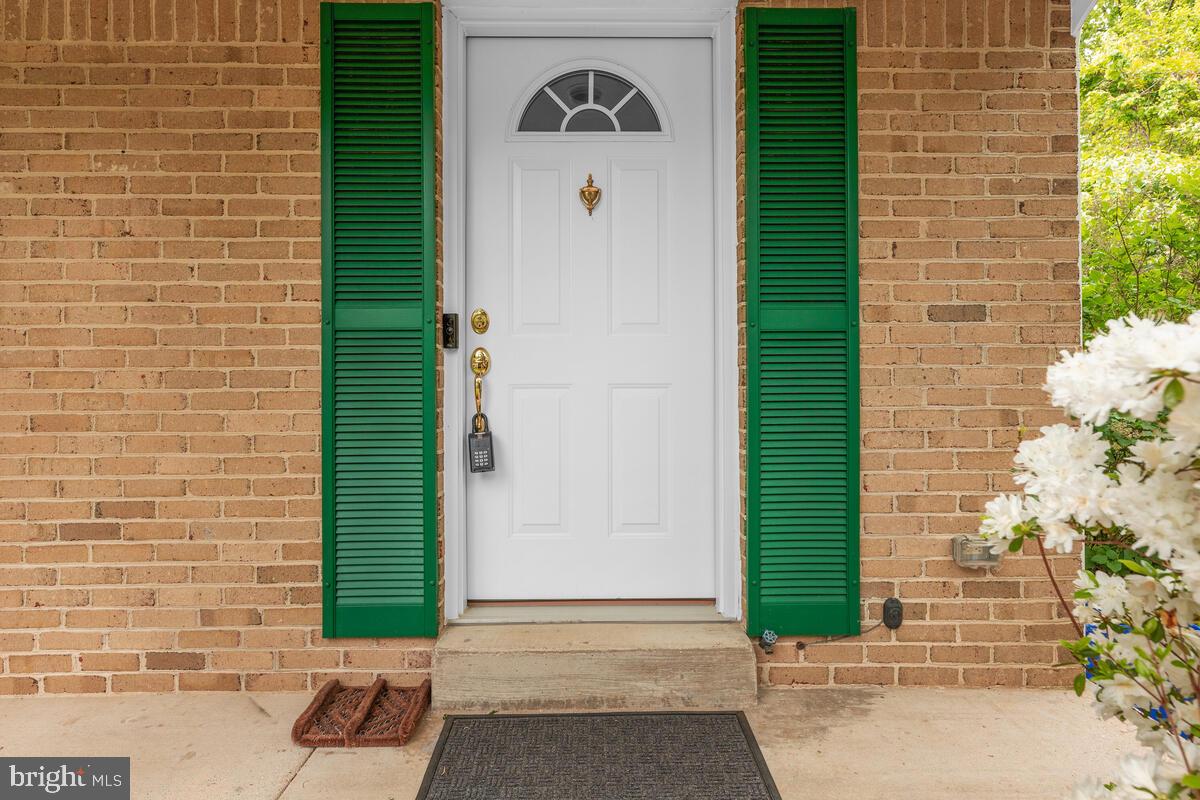 635 Concerto Lane Silver Spring, MD 20901 - Photo 4 of 50 WELCOME!!