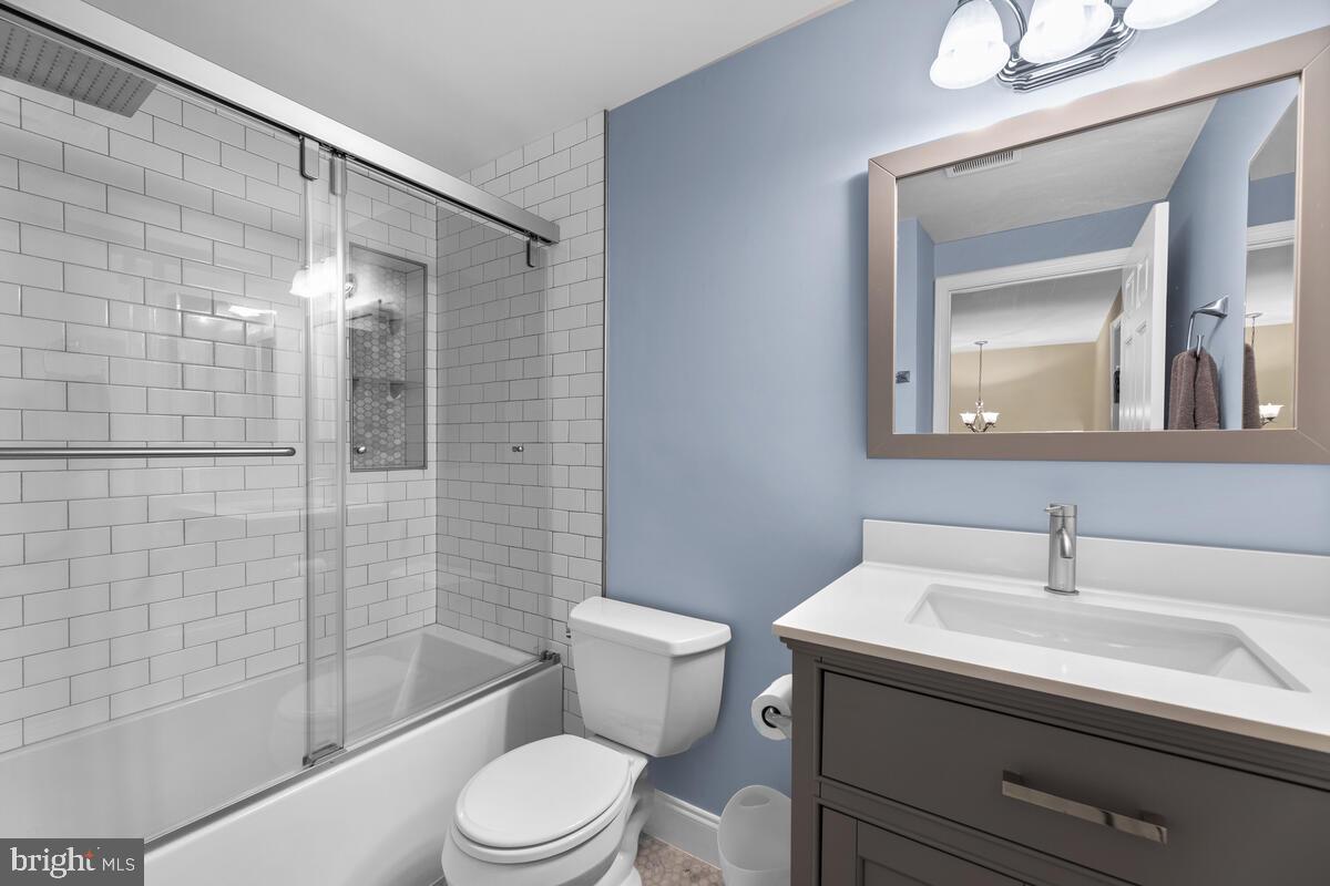 635 Concerto Lane Silver Spring, MD 20901 - Photo 31 of 50 Upper Hall Bath Recently Renovated!