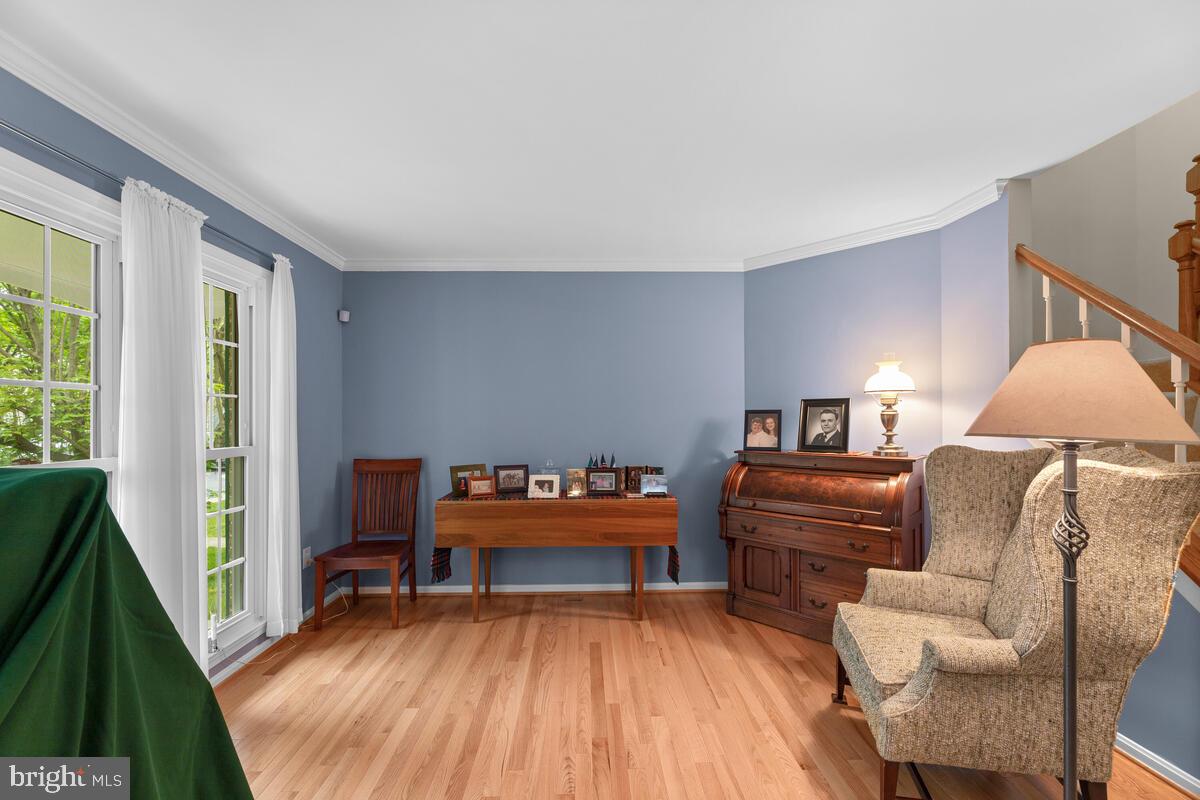 635 Concerto Lane Silver Spring, MD 20901 - Photo 7 of 50 Newer Windows Let in Lots of Natural Light!