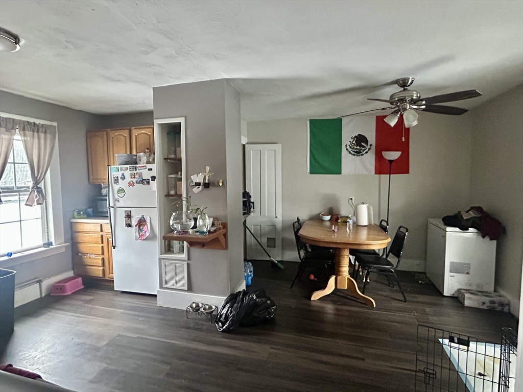 336 Main Street Easthampton, MA 01027 - Photo 7 of 20