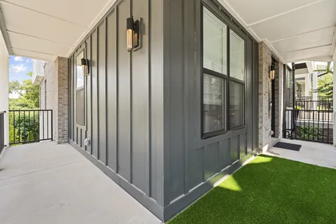 $635,000 | 505 Community Court, Unit 1, Nashville, TN 37209