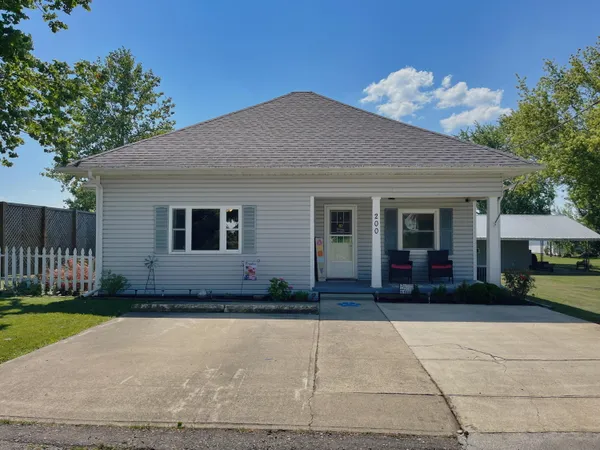 $259,900 | 200 Ohio Street, New Hampshire, OH 45870