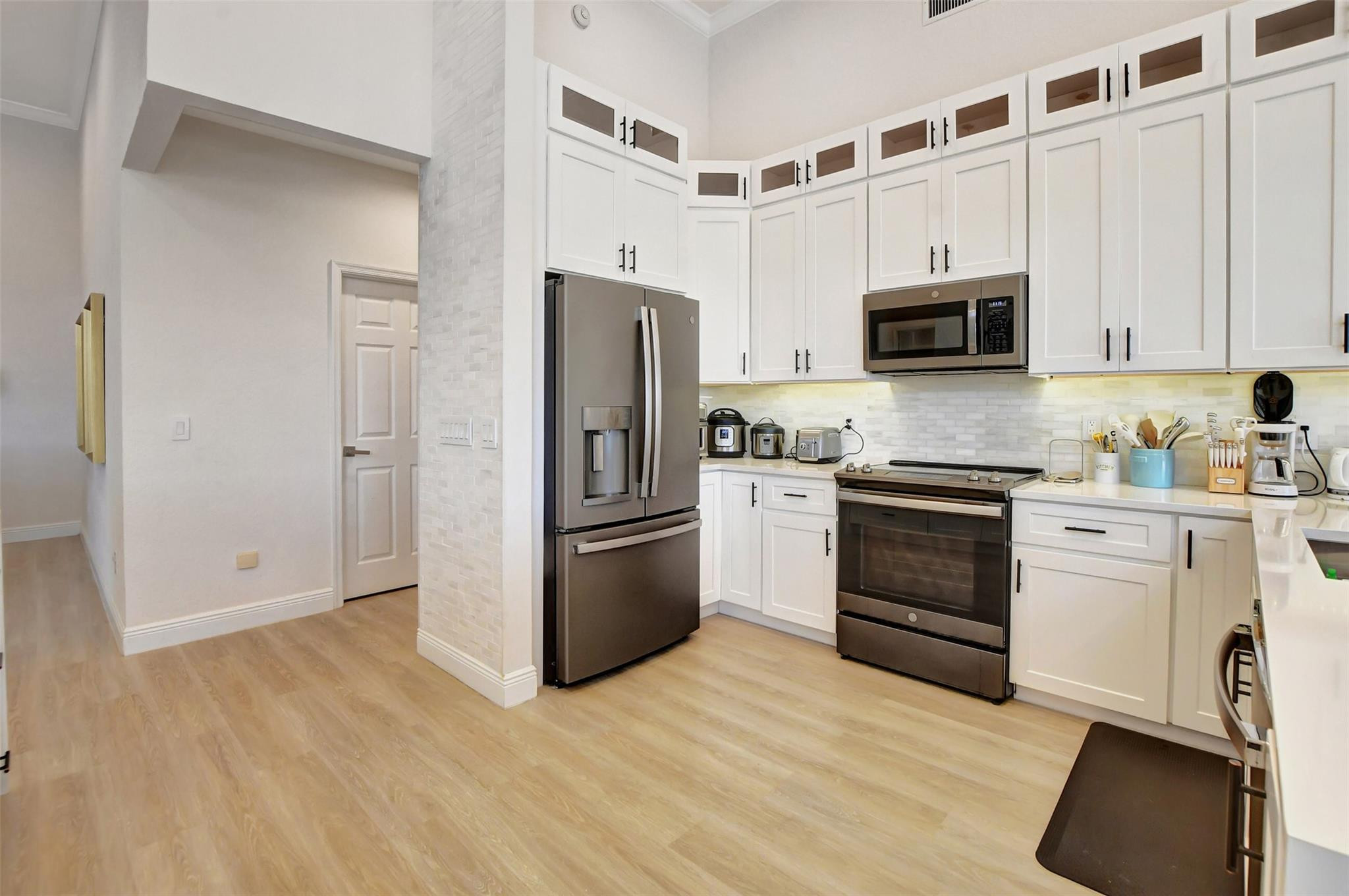 10595 Stonebridge Boulevard Boca Raton, FL 33498 - Photo 35 of 93 Photo 35