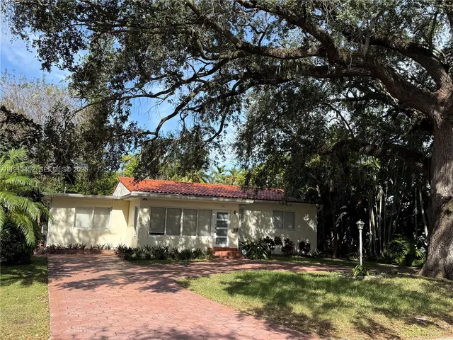 $765,000 | 511 Oriole Avenue, Miami Springs, FL 33166