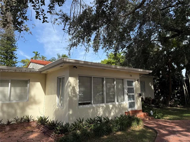 $765,000 | 511 Oriole Avenue, Miami Springs, FL 33166
