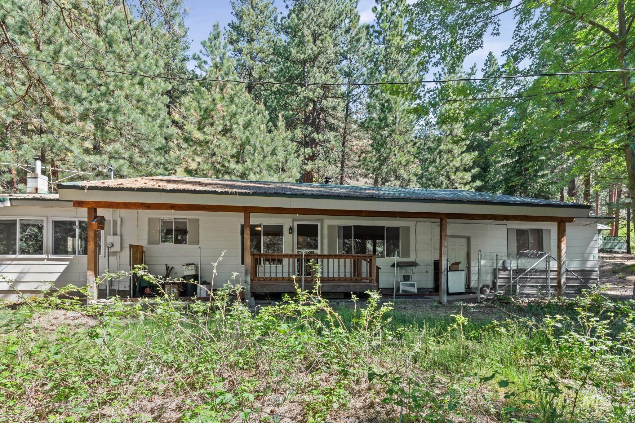 18 Hida Way Lowman, ID 83637 - Photo 1 of 42