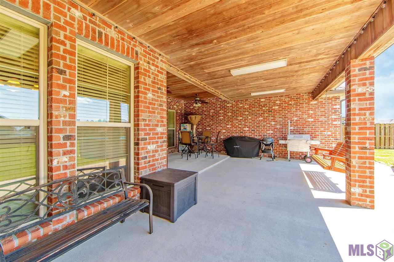 215 Exeter Run Houma, LA 70360 - Photo 8 of 22 Gallery Image 8