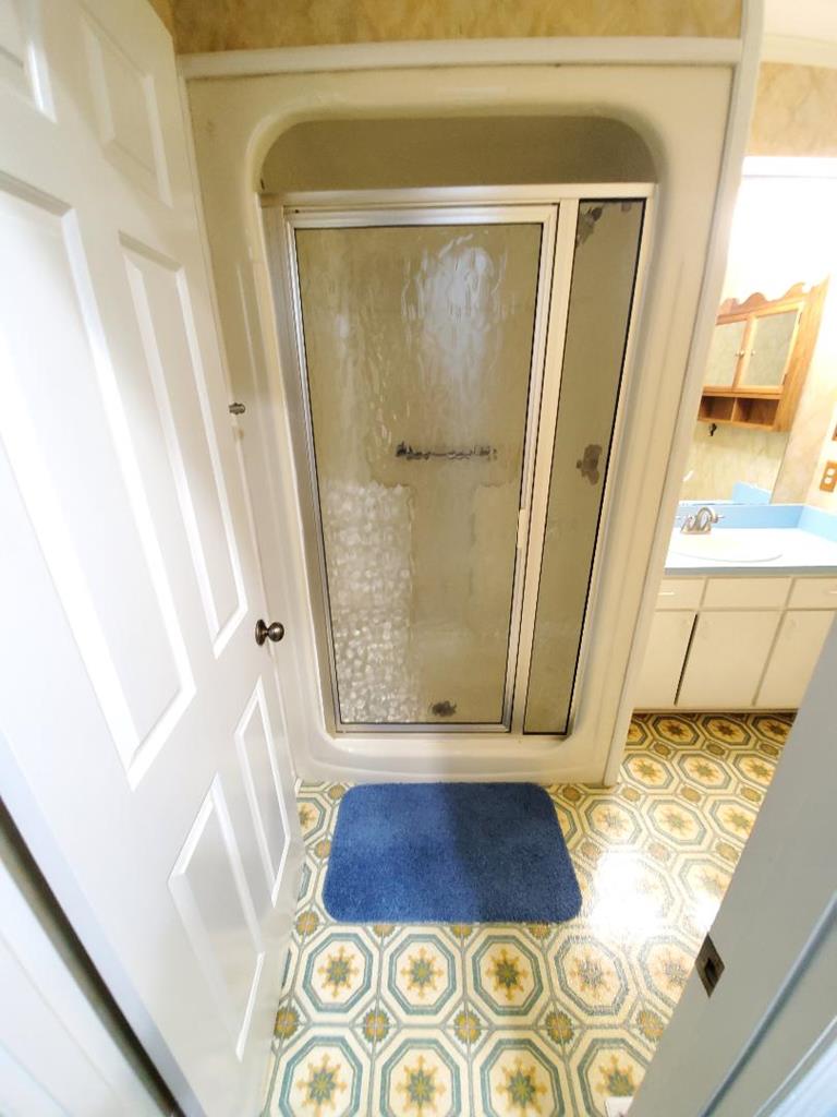 7695 Midland Road Midland, GA 31820 - Photo 28 of 71 Master Bath Room