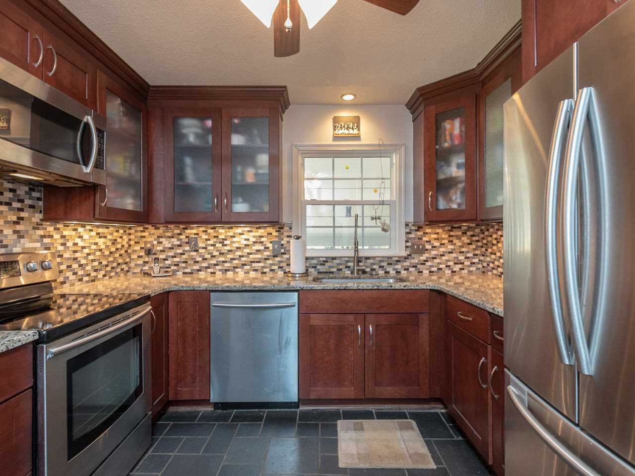 3616 Morningside Drive Raleigh, NC 27607 - Photo 2 of 29 Kitchen