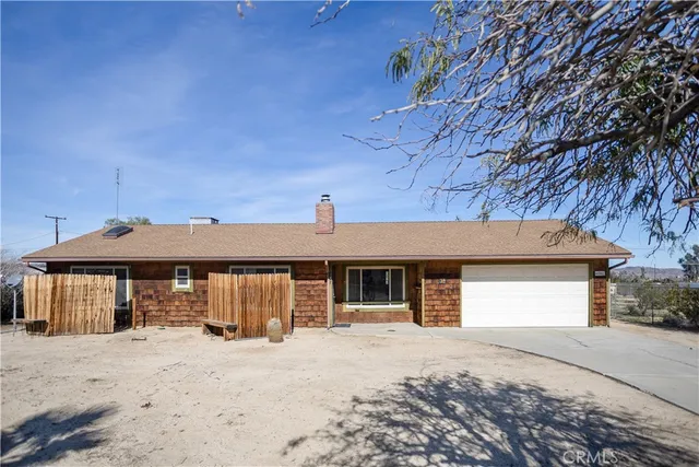 $315,000 | 63542 Jadeite Street, Joshua Tree, CA 92252