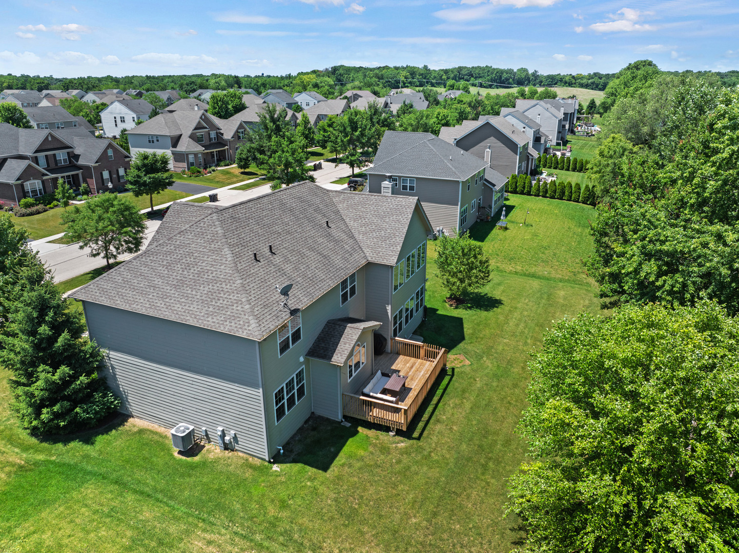 3666 Open Parkway Elgin, IL 60124 - Photo 34 of 40 an aerial view of a house