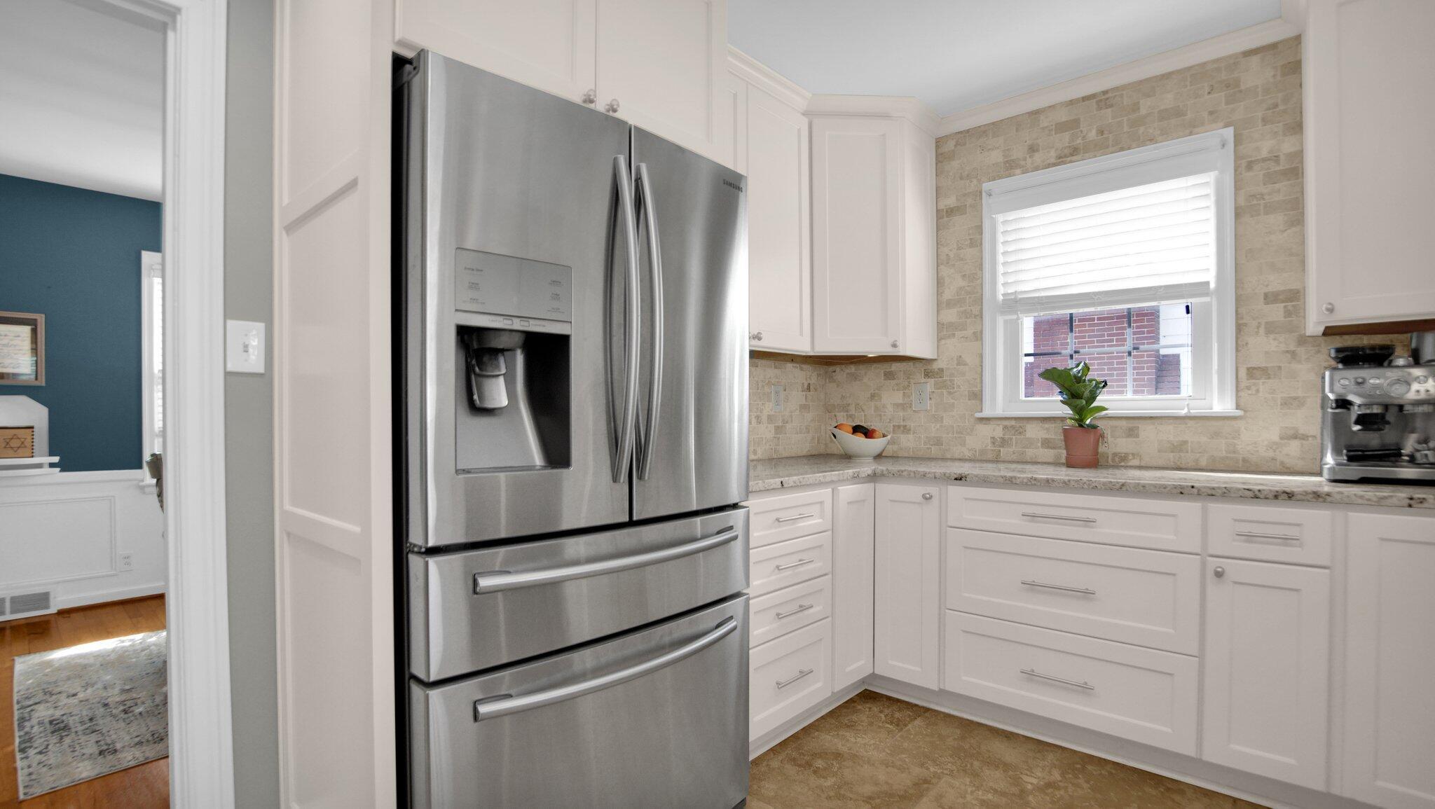 176 Sheffield Road Columbus, OH 43214 - Photo 7 of 35 Kitchen