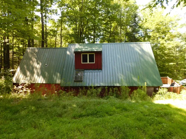 $154,900 | 6 Locust Drive, Embden, ME 04958