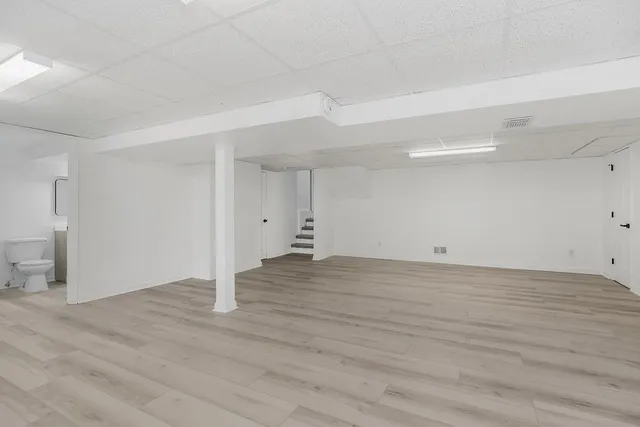 $425,000 | 3909 Southwest Hidden Cove Drive, Lee's Summit, MO 64082