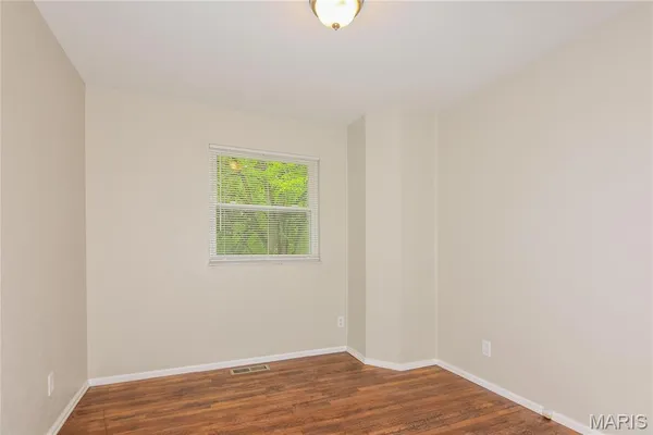 $1,695 | 11443 Tobaggon Trail, Florissant, MO 63033