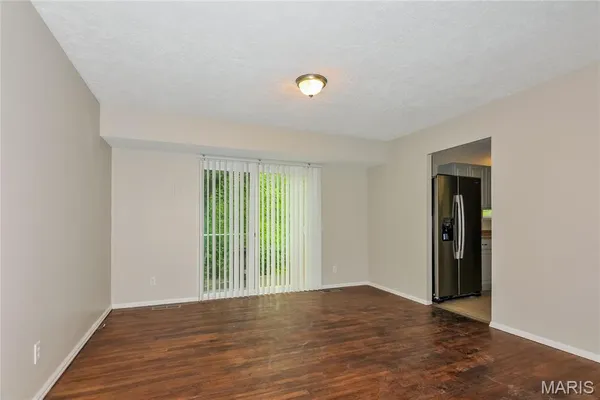 $1,695 | 11443 Tobaggon Trail, Florissant, MO 63033