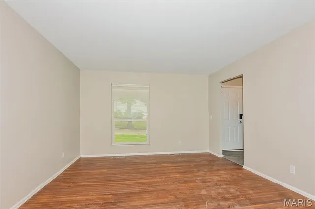 $1,695 | 11443 Tobaggon Trail, Florissant, MO 63033