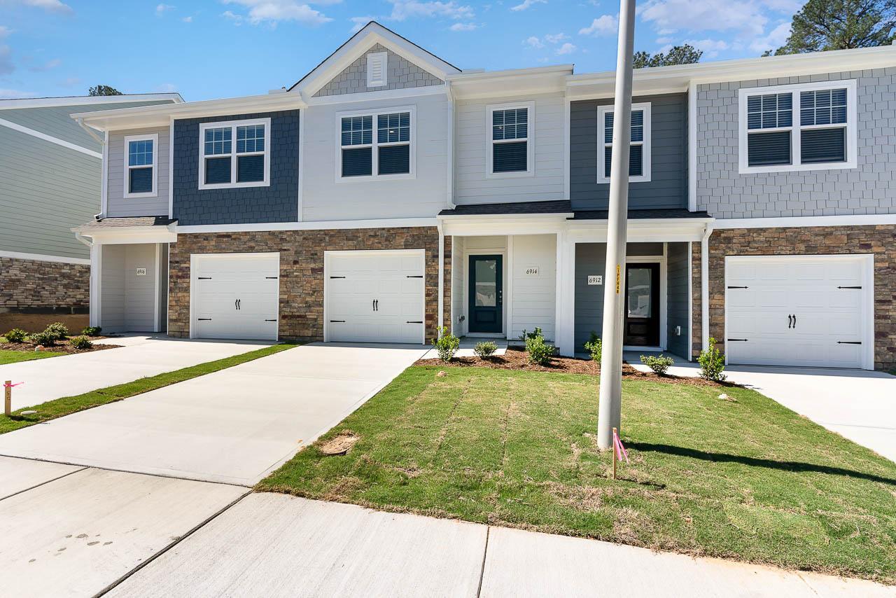6914 Eddy Point Lane Raleigh, NC 27616 - Photo 3 of 33 a view of a house with entertaining space