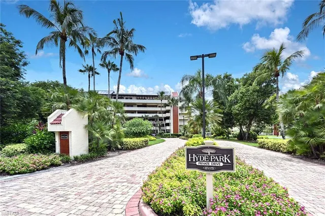 $12,500 | 6360 Pelican Bay Boulevard, Unit C105, Naples, FL 34108