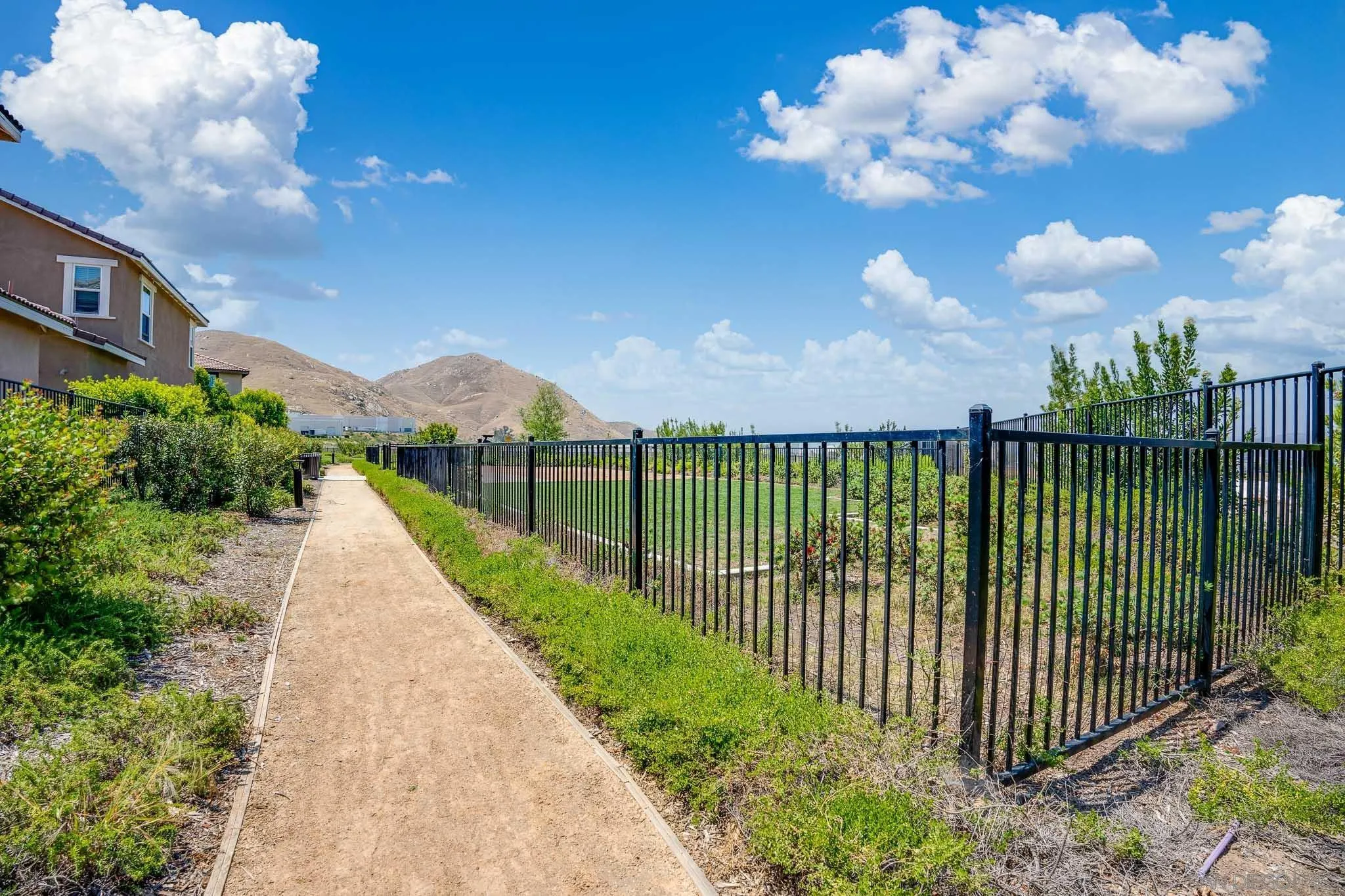 20064 Red Rock Avenue Riverside, CA 92507 - Photo 36 of 37