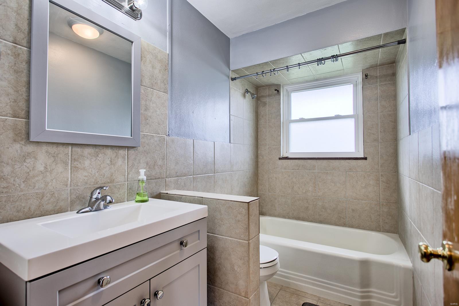 6702 Humbert Road Godfrey, IL 62035 - Photo 25 of 32
