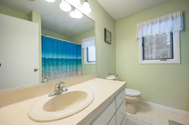 $499,000 | 79 Clarina Nichols Lane, Hartford, VT 05059