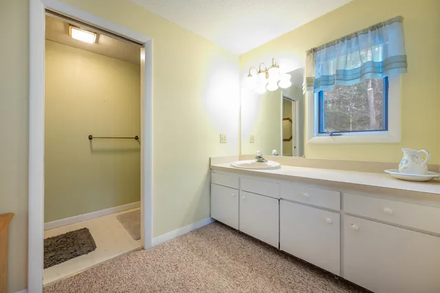 $499,000 | 79 Clarina Nichols Lane, Hartford, VT 05059