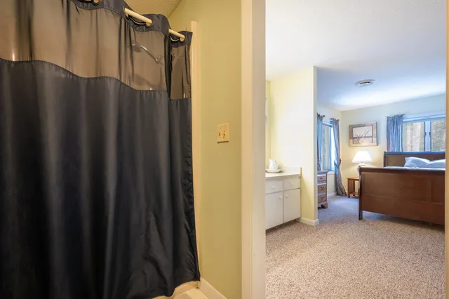 $499,000 | 79 Clarina Nichols Lane, Hartford, VT 05059