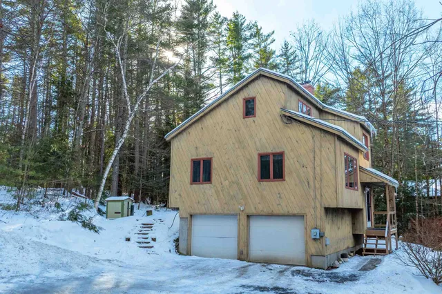 $499,000 | 79 Clarina Nichols Lane, Hartford, VT 05059