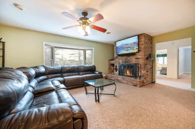 $499,000 | 79 Clarina Nichols Lane, Hartford, VT 05059