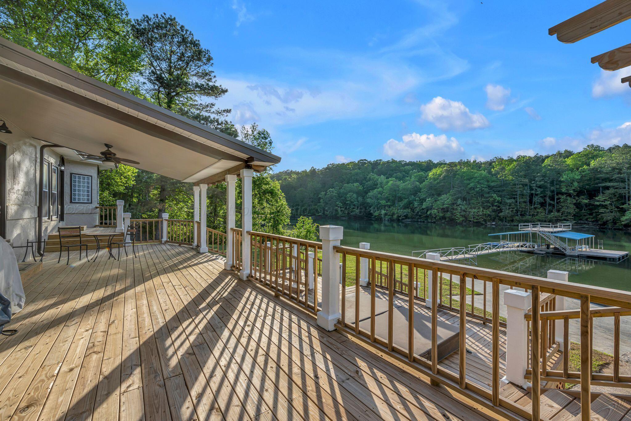 10 Davis Road Jasper, AL 35503 - Photo 33 of 49 Deck