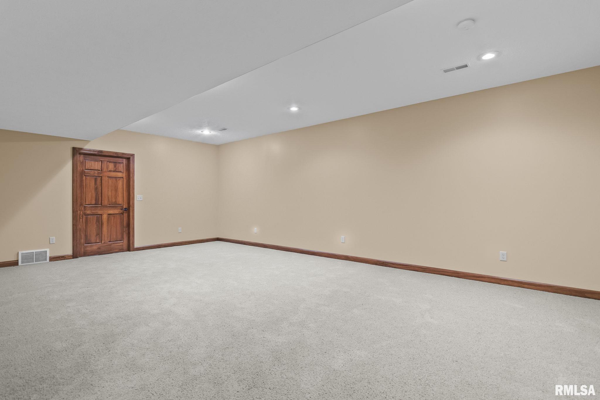 3550 Hudson Road Auburn, IL 62615 - Photo 40 of 61