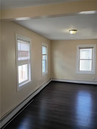 $1,900 | 278 Sayles Street, Unit 2, Providence, RI 02905