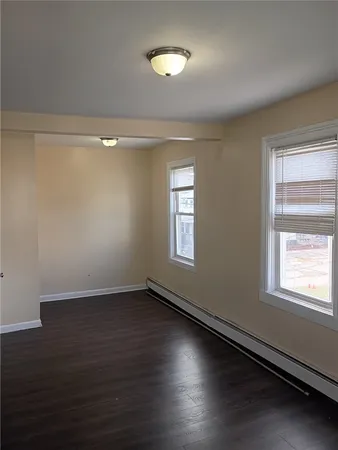 $1,900 | 278 Sayles Street, Unit 2, Providence, RI 02905