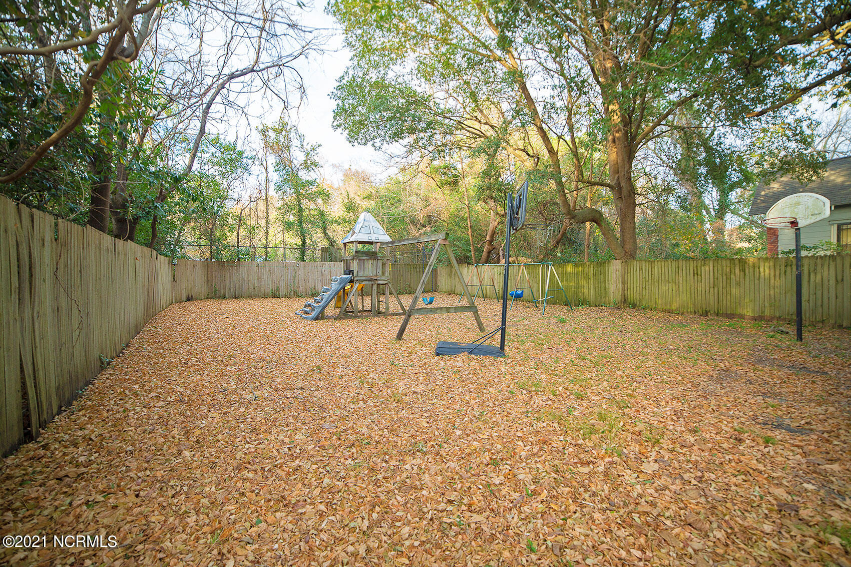 219 Raleigh Street Hamlet, NC 28345 - Photo 28 of 32 28