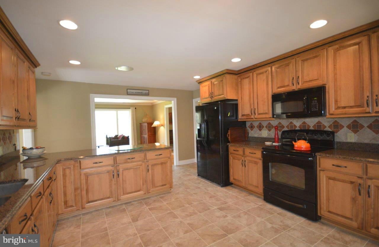 8561 Ingleton Road Easton, MD 21601 - Photo 13 of 30 Kitchen