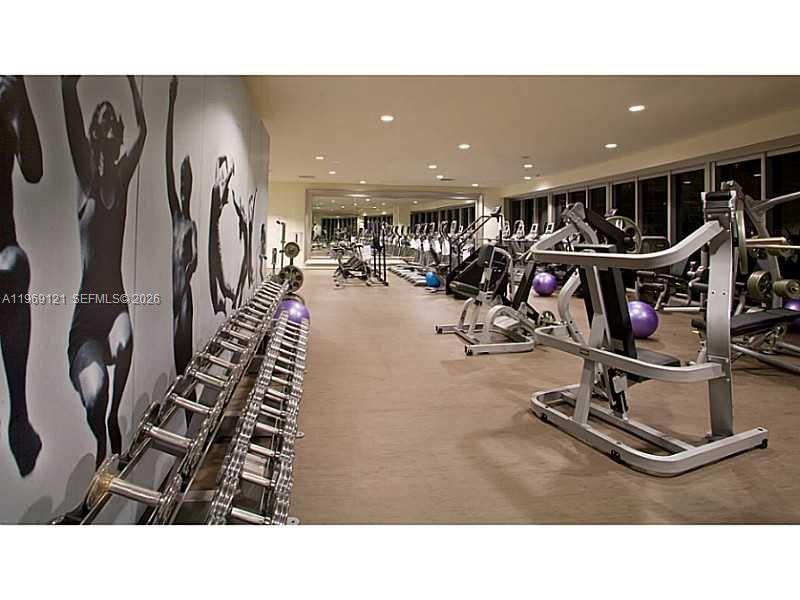 485 Brickell Avenue, Unit 2206 Miami, FL 33131 - Photo 12 of 31