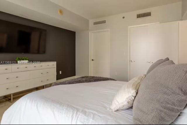 485 Brickell Avenue, Unit 2206 Miami, FL 33131 - Photo 16 of 31