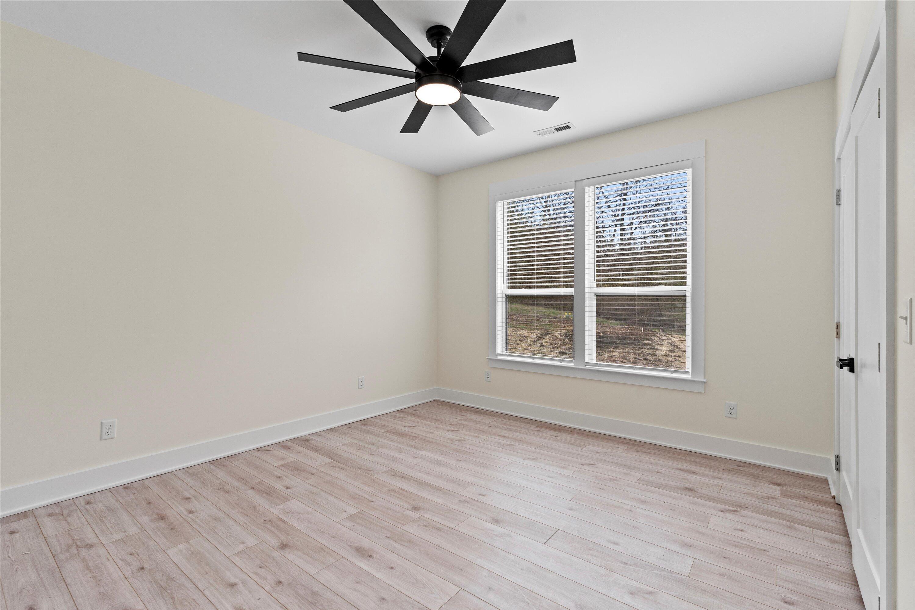 8240 Standifer Gap Road Chattanooga, TN 37421 - Photo 25 of 33 25-8240 Standifer Gap-25