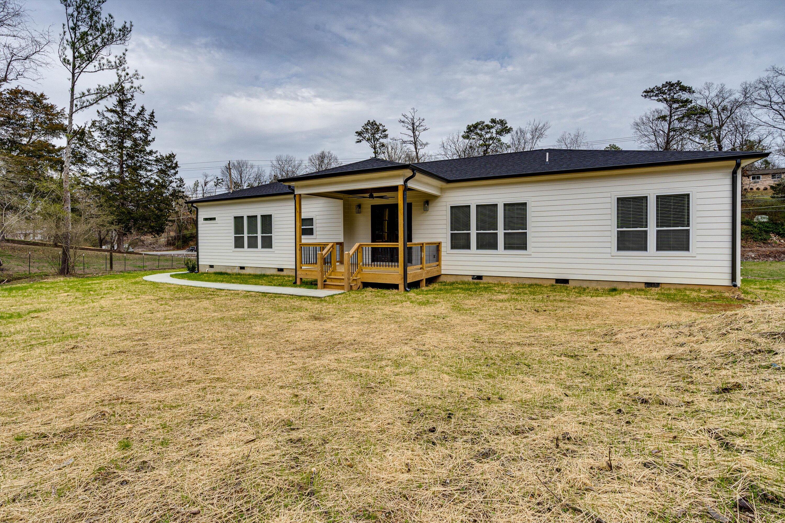 8240 Standifer Gap Road Chattanooga, TN 37421 - Photo 32 of 33 33-8240 Standifer Gap-33