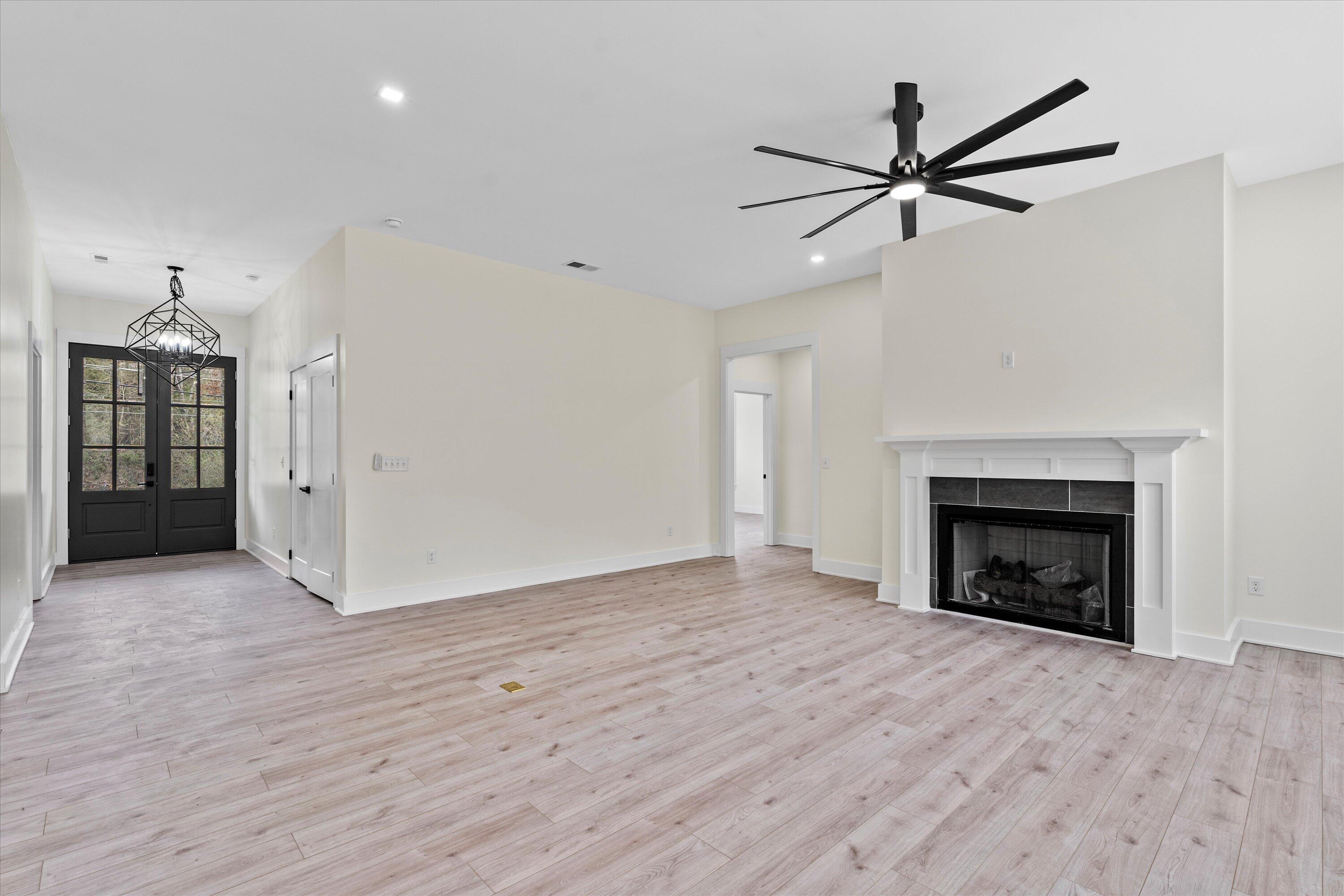 8240 Standifer Gap Road Chattanooga, TN 37421 - Photo 5 of 33 05-8240 Standifer Gap-5