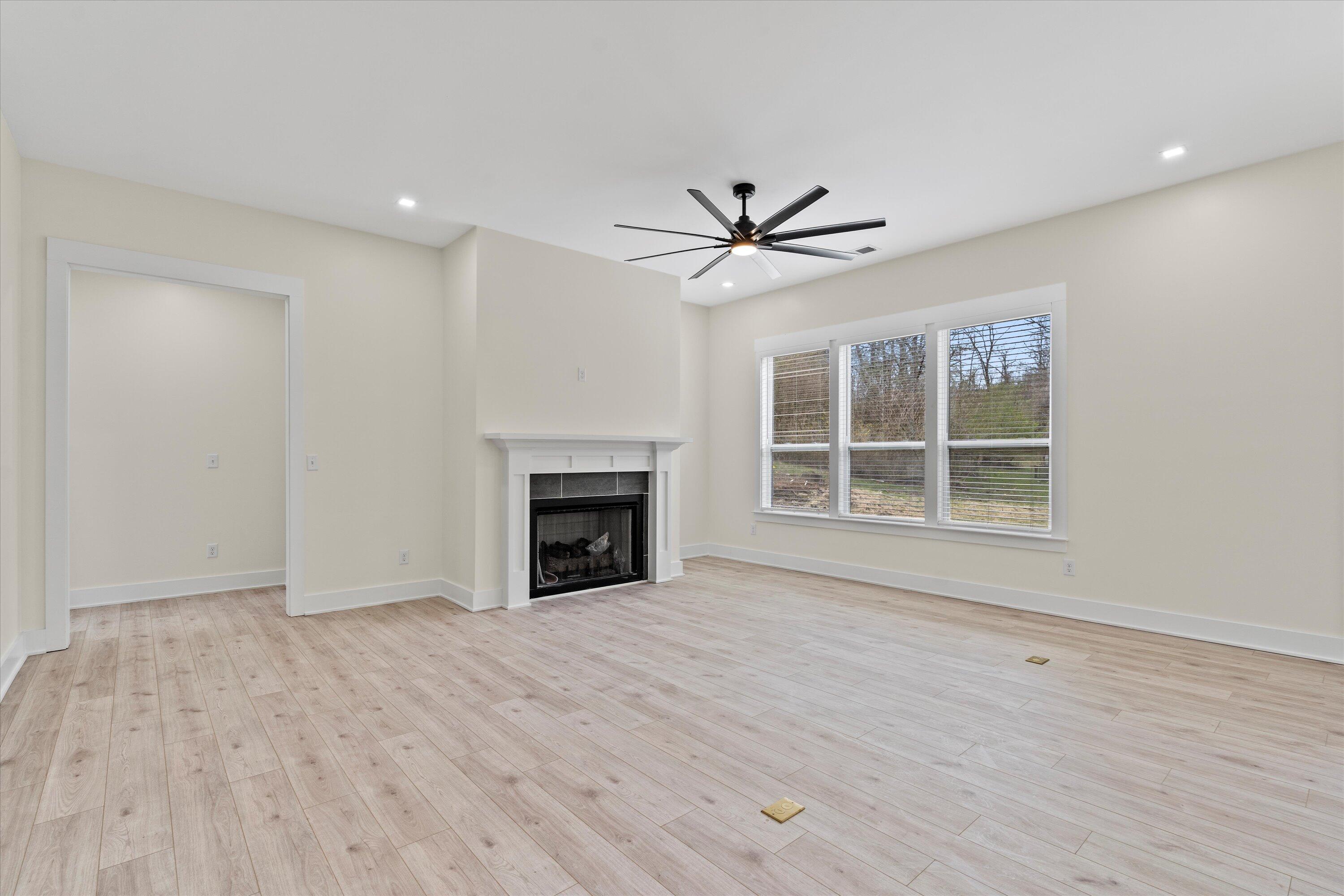 8240 Standifer Gap Road Chattanooga, TN 37421 - Photo 6 of 33 06-8240 Standifer Gap-6